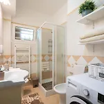 Dimora La Greca Apartment *
