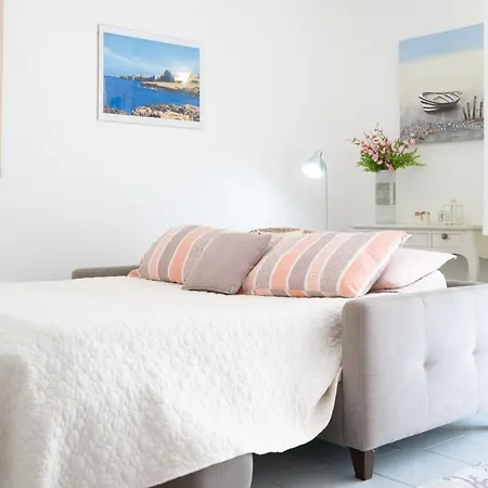Dimora La Greca Apartment