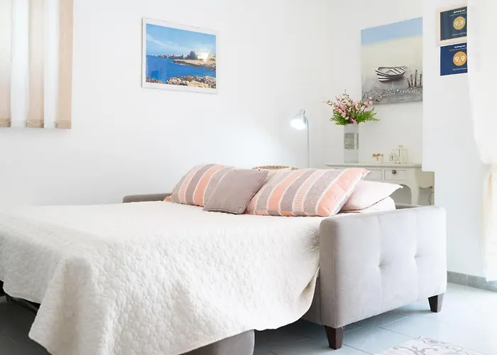 Dimora La Greca 公寓