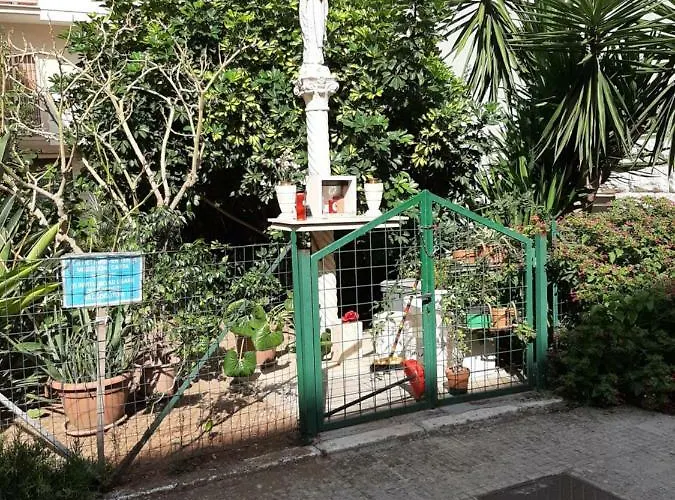 Dimora La Greca 公寓